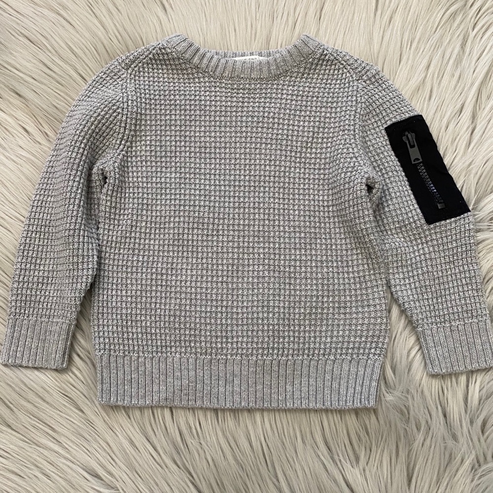 H&M Grey Sweater Zipper Pocket Sleeve 18-24 Months